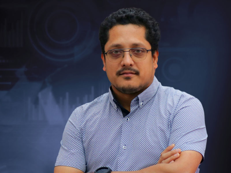 Pioneering Industry 4.0 Solutions for Predictive Maintenance and Sustainability